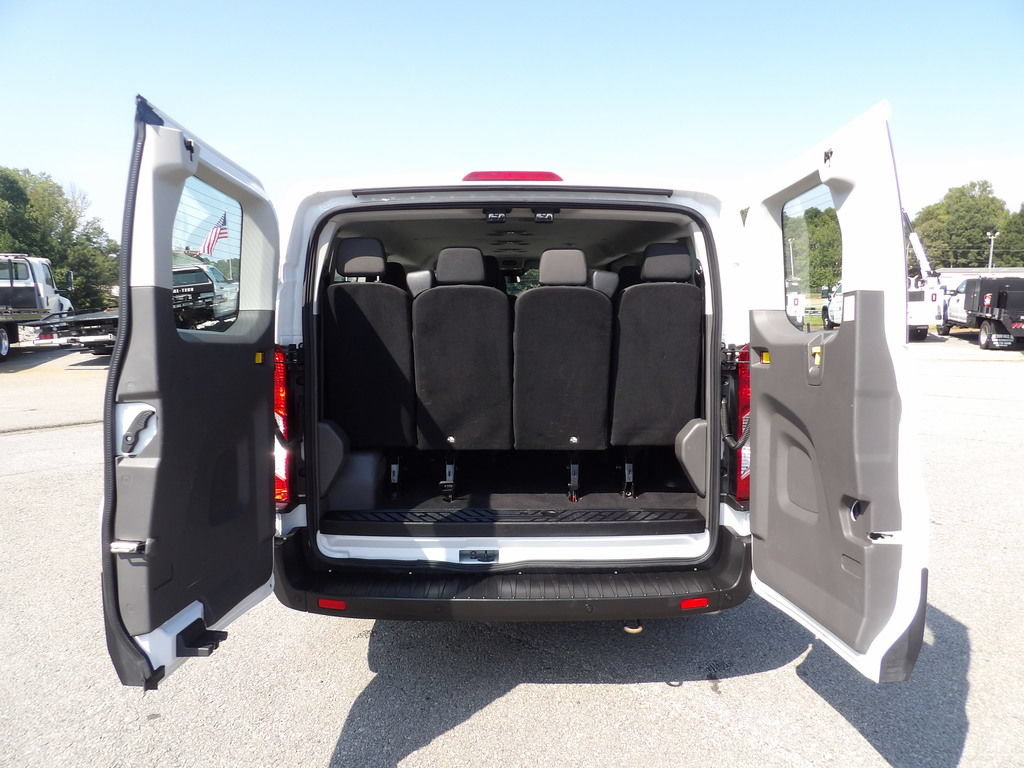 Used 2023 Ford Transit 350 XLT RWD image 47