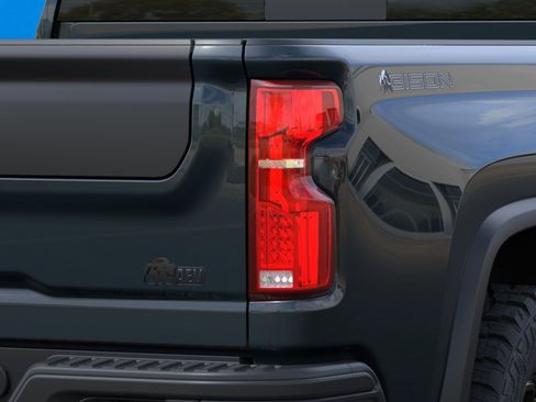 New 2026 Chevrolet Silverado 2500 ZR2 w/ ZR2 Bison Edition AWD/4WD image 13