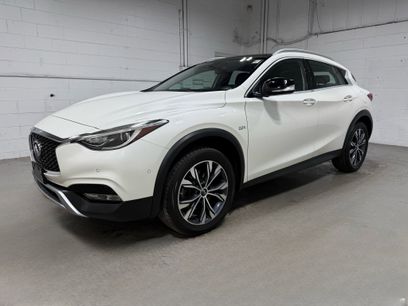 Used 2018 INFINITI QX30 Premium w/ Navigation Package