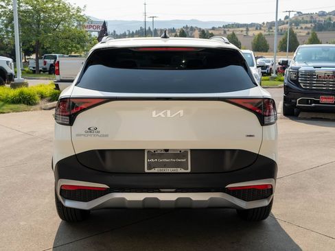 Certified 2025 Kia Sportage EX w/ EX Premium Package AWD/4WD image 6