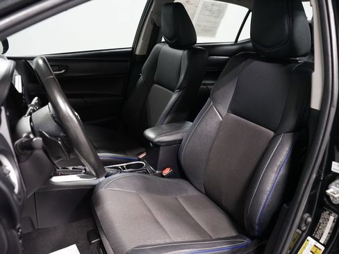 Used 2019 Toyota Corolla SE image 24