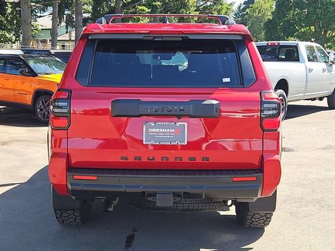 Used 2025 Toyota 4Runner TRD Off-Road Premium AWD/4WD image 6