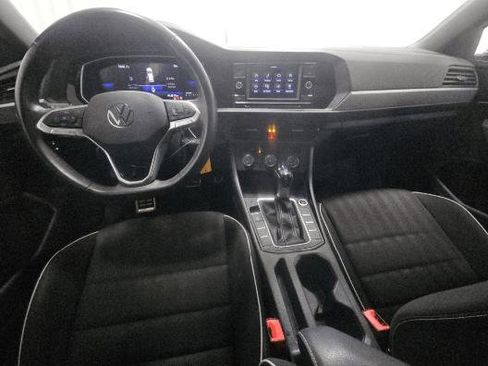 Used 2024 Volkswagen Jetta Sport FWD image 16