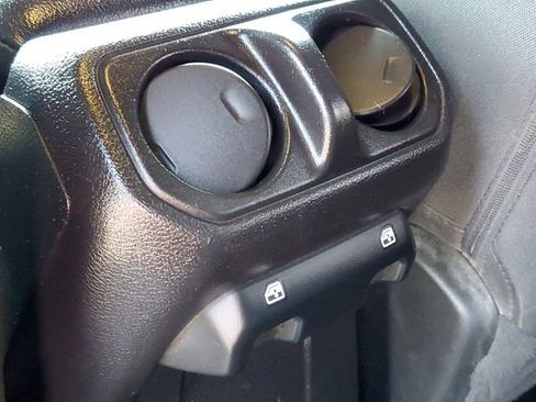 Used 2021 Jeep Wrangler Unlimited Sport AWD/4WD image 36