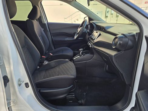 Used 2021 Nissan Kicks S FWD image 21