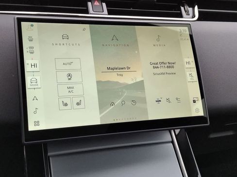 Certified 2025 Land Rover Range Rover Evoque S image 29