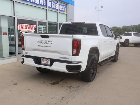Used 2023 GMC Sierra 1500 Elevation AWD/4WD image 3