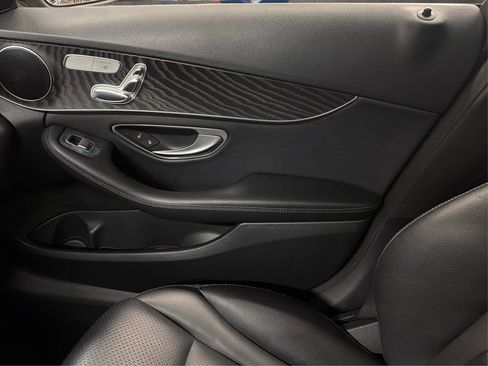 Used 2018 Mercedes-Benz C 300 Sedan w/ Premium Package image 41