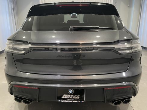 Used 2022 Porsche Macan GTS AWD/4WD image 5