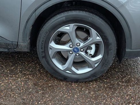 Certified 2025 Ford Escape ST-Line AWD/4WD image 7