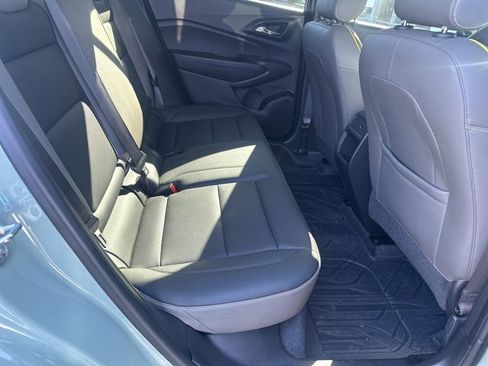 Certified 2025 Chevrolet Trax ACTIV w/ Driver Confidence Package image 10
