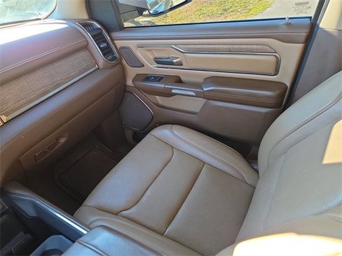 Used 2019 RAM 1500 Limited image 14