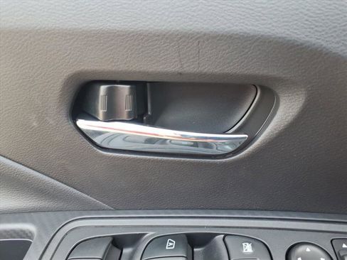 New 2025 Nissan Versa SV w/ Trunk Package image 17