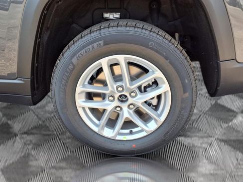 New 2026 Jeep Grand Cherokee L Laredo AWD/4WD image 21