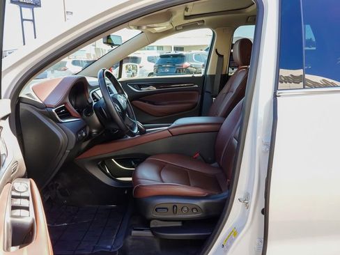 Used 2020 Buick Enclave Avenir w/ Avenir Technology Package image 16