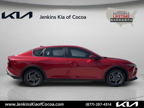 New 2026 Kia K4 FWD image 3