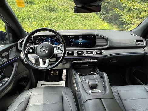 Used 2021 Mercedes-Benz GLS 580 4MATIC image 10