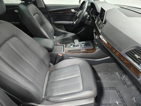 Used 2019 Audi Q5 2.0T Premium Plus w/ Premium Plus Package image 53