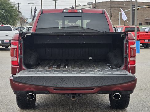 Used 2022 RAM 1500 Limited w/ Body Color Bumper Group image 11
