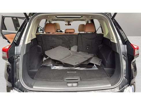Used 2026 Nissan Rogue Platinum w/ Platinum Premium Package AWD/4WD image 18