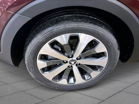 Used 2020 Kia Telluride S image 10