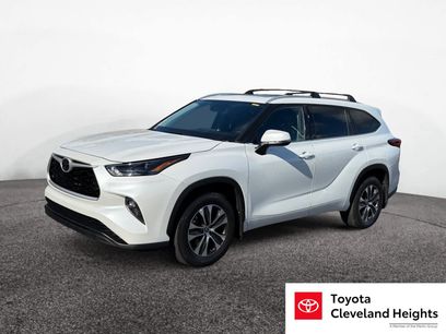 Used 2022 Toyota Highlander XLE