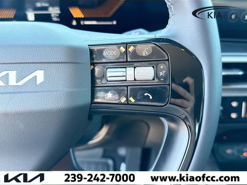 New 2026 Kia Sorento LX image 35