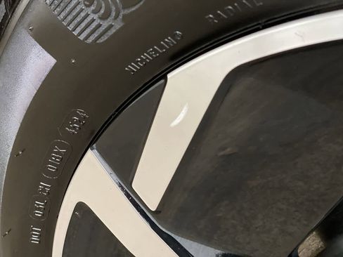 Used 2025 Chevrolet Equinox EV LT w/ Convenience Package image 31