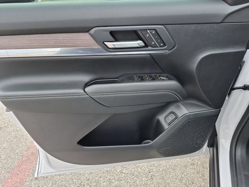 New 2026 GMC Terrain Denali AWD/4WD image 18