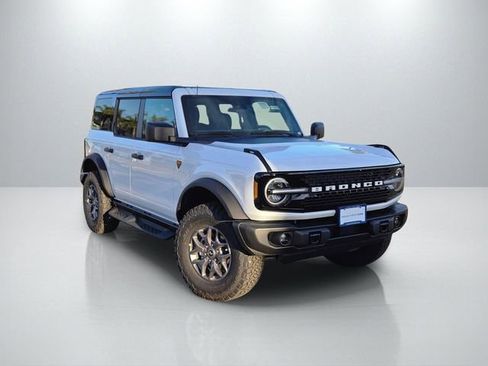 New 2025 Ford Bronco Badlands image 1