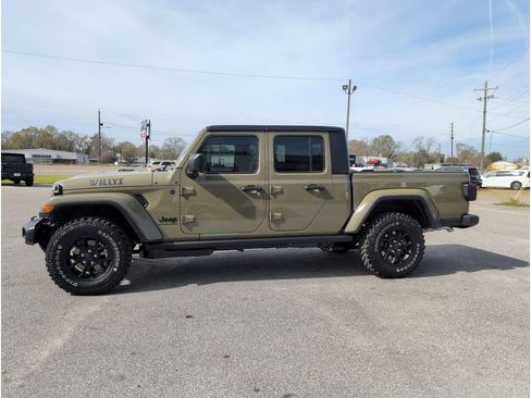 New 2026 Jeep Gladiator Willys image 2