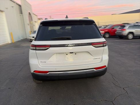 Used 2023 Jeep Grand Cherokee Limited image 6