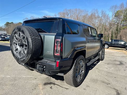 Used 2024 GMC Hummer EV 3X image 33