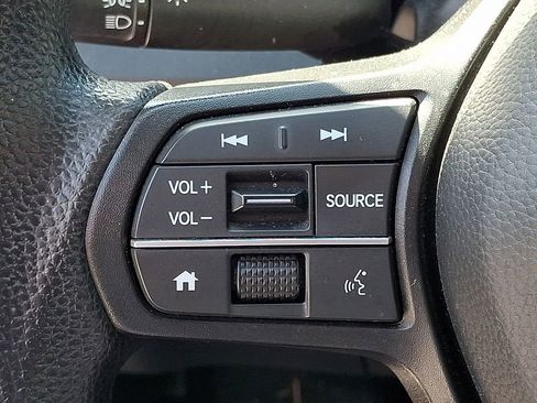 Used 2024 Honda CR-V LX image 21