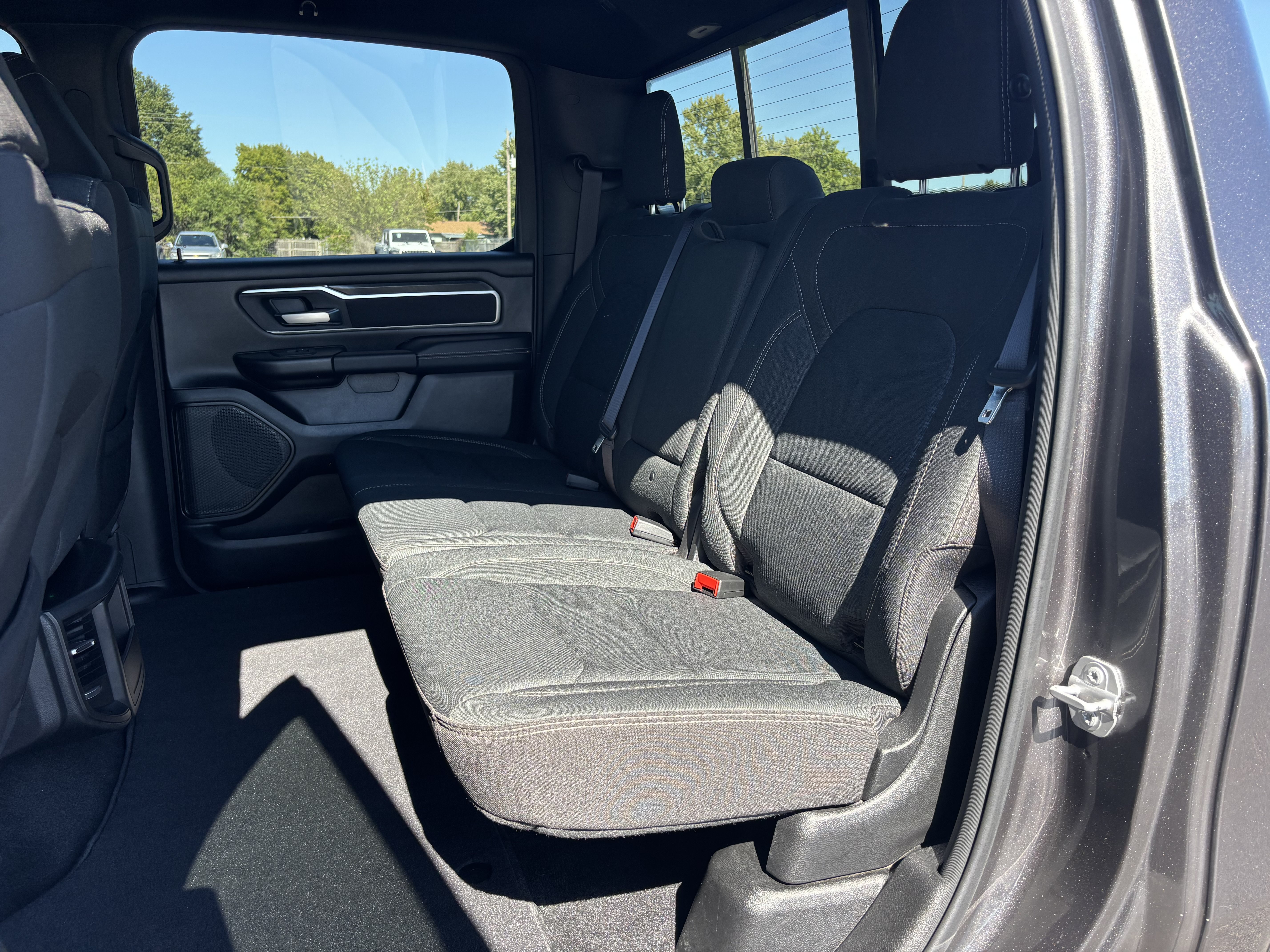 Used 2025 RAM 1500 Big Horn AWD/4WD image 27
