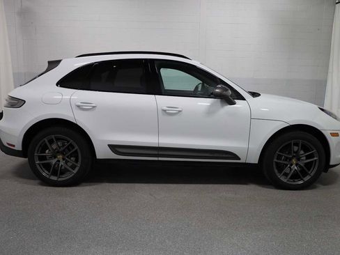 Certified 2025 Porsche Macan Turbo image 10