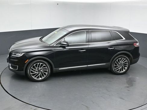 Used 2019 Lincoln Nautilus Reserve image 43
