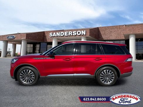 Used 2020 Lincoln Aviator Reserve w/ Equipment Group 201A AWD/4WD image 6