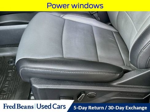 Used 2025 Ford F150 Lightning Lariat AWD/4WD image 25