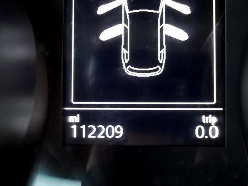 Used 2016 Volkswagen Golf S image 18