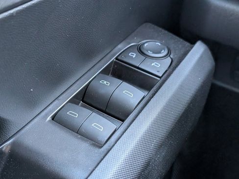 Used 2025 Chevrolet Colorado LT w/ LT Convenience Package image 26