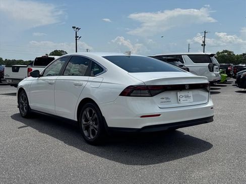 Used 2025 Honda Accord LX image 5