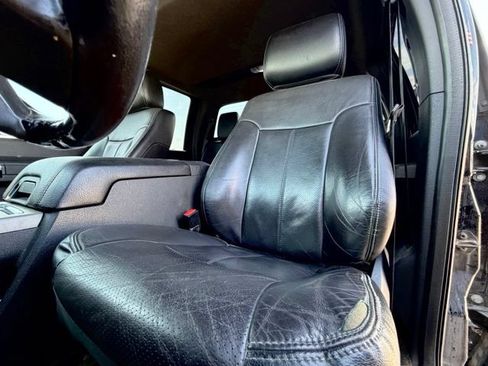 Used 2016 Ford F250 Lariat w/ Lariat Ultimate Package AWD/4WD image 8