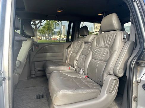 Used 2010 Honda Odyssey EX-L image 11