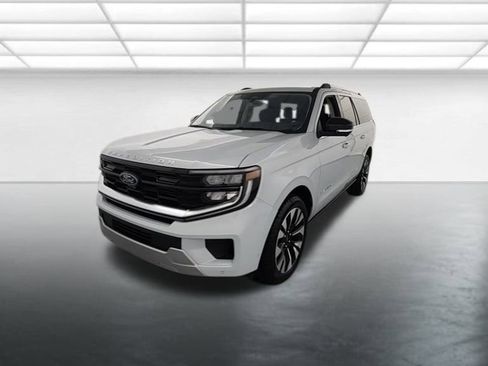 New 2025 Ford Expedition Max Platinum w/ Driver's Package image 3