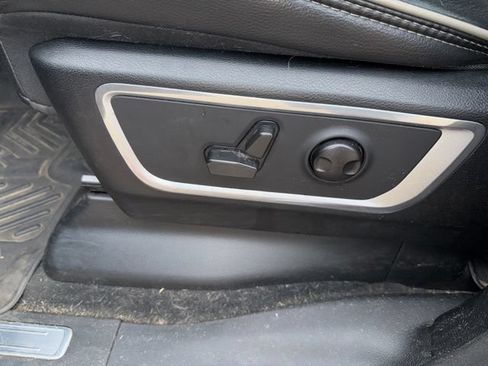 Used 2022 RAM 1500 Laramie w/ Sport Appearance Package RWD image 14