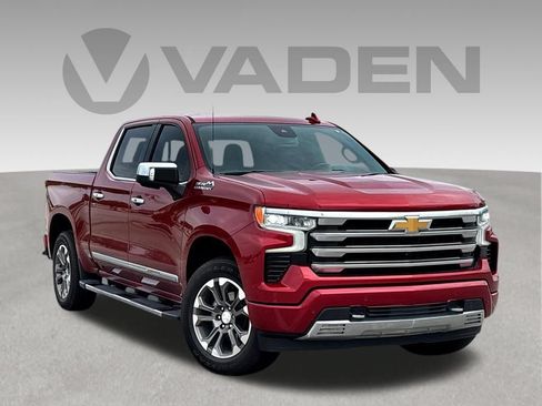 Used 2023 Chevrolet Silverado 1500 High Country AWD/4WD image 1