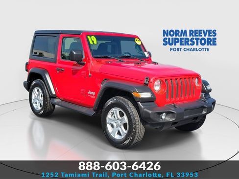 Used 2019 Jeep Wrangler Sport image 1