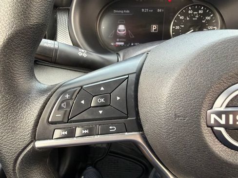 Used 2024 Nissan Kicks SV FWD image 12