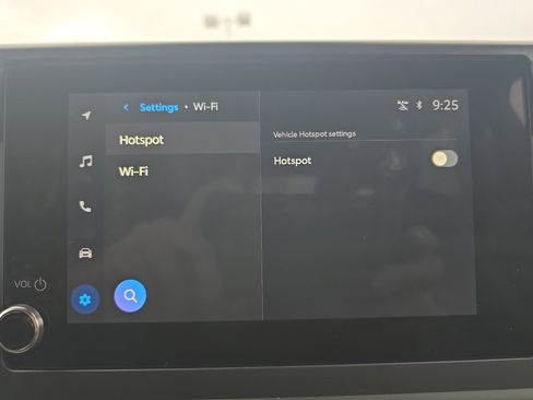 Used 2025 Toyota Tacoma TRD Sport image 30